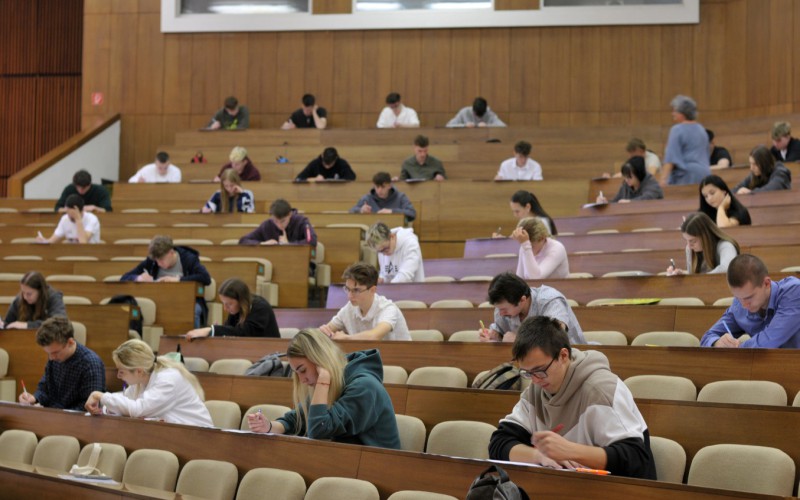Vedomostné prijímacie skúšky úspešne prebehli