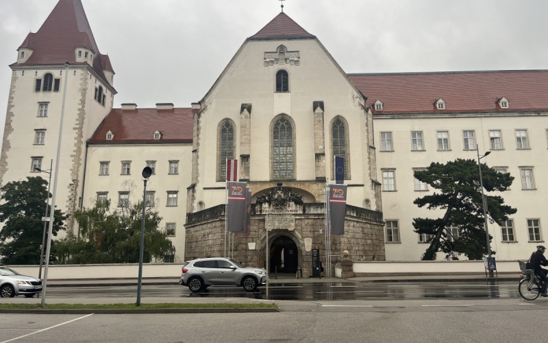 Basic Military English at the Theresan Military Academy