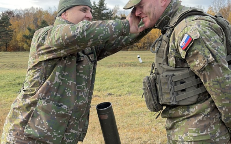 Odborná príprava kadetov delostrelcov
