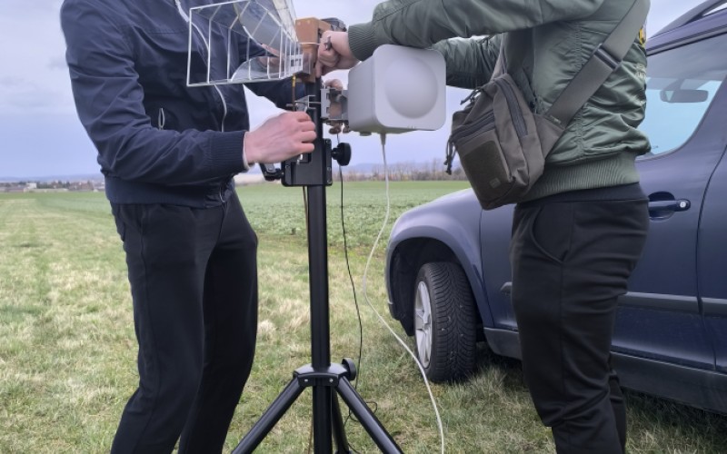 Študenti KtE na EUDIS Defence Hackathon