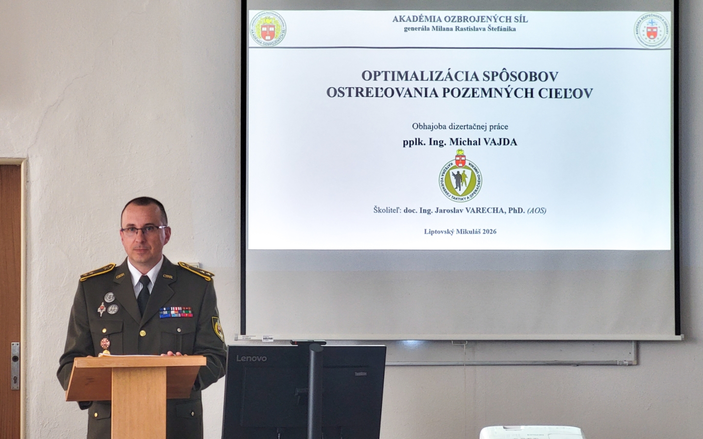 Nový doktor filozofie na Katedre vojenskej taktiky a operačného umenia