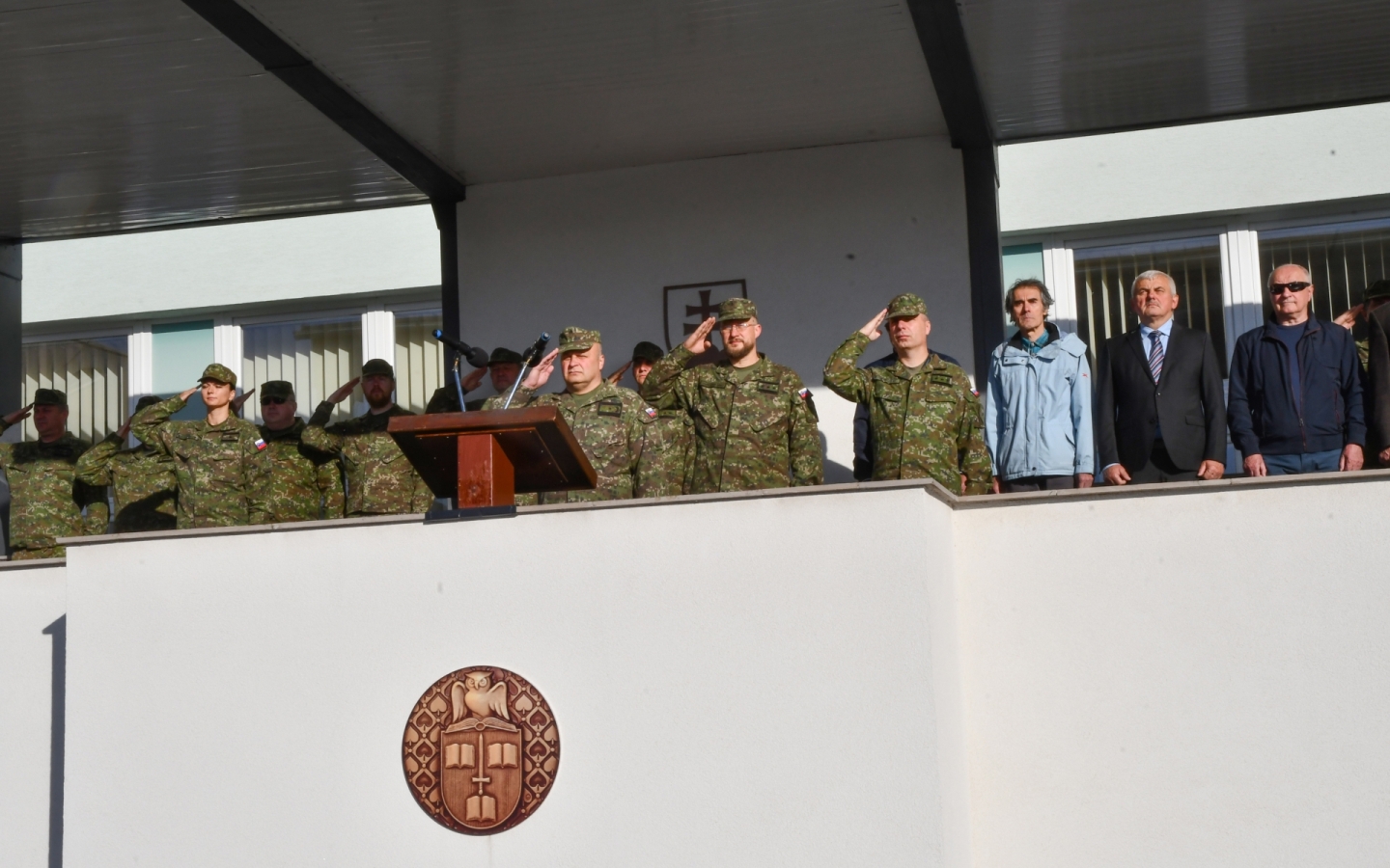 Slávnostný nástup pri príležitosti Dňa víťazstva nad fašizmom