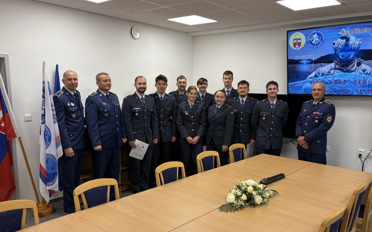 UNIVERZITA OBRANY BRNO PRI VÝCVIKU V SIMULAČNOM CENTRE AOS