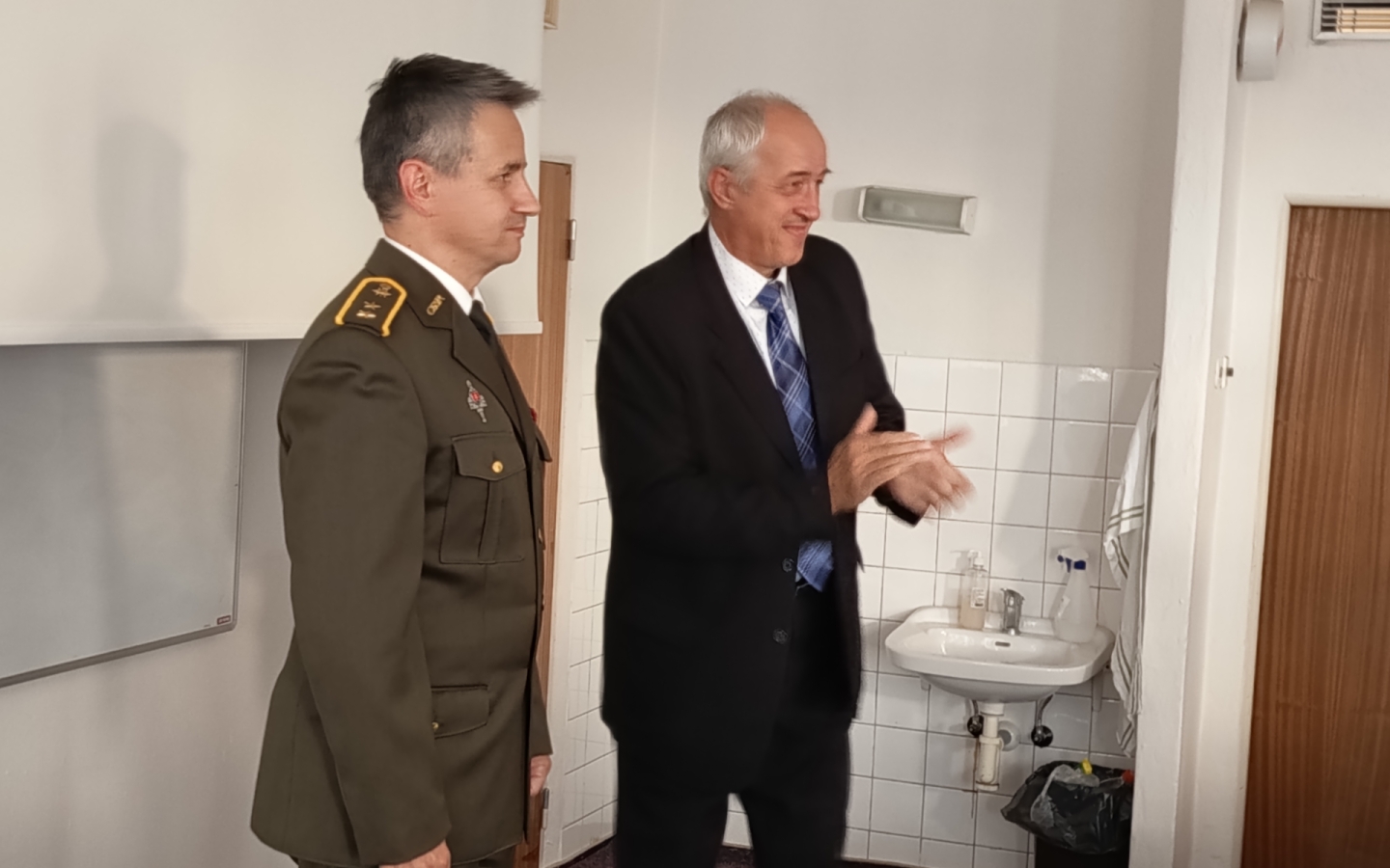 Úspešná obhajoba dizertačnej práce na Katedre elektroniky