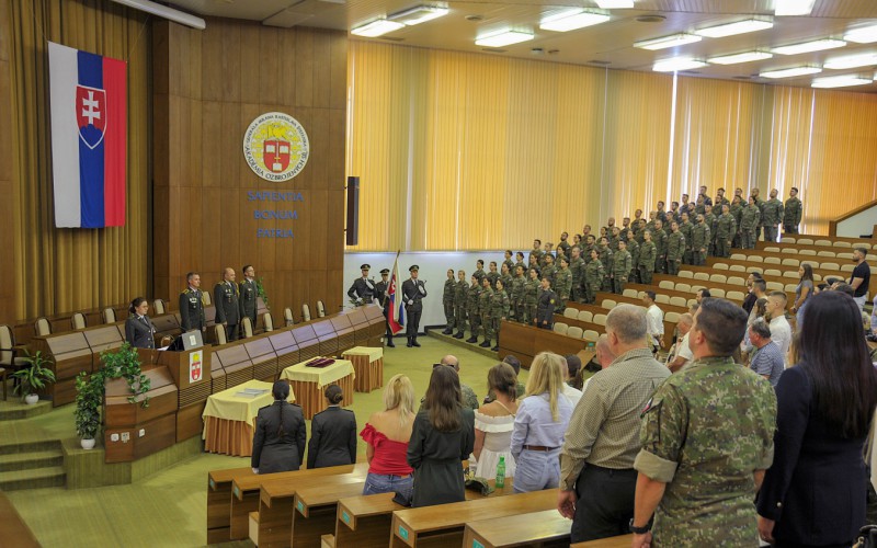 Ukončenie 34. Dôstojníckeho kurzu pre absolventov vysokých škôl, 18. 7. 2025