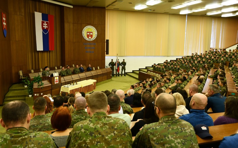 17. november - Slávnostný nástup 17. 11. 2025