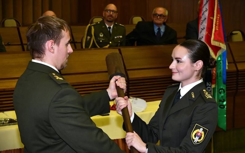 Prijímanie nových učňov do Cechu delostreleckého 4. 12. 2025