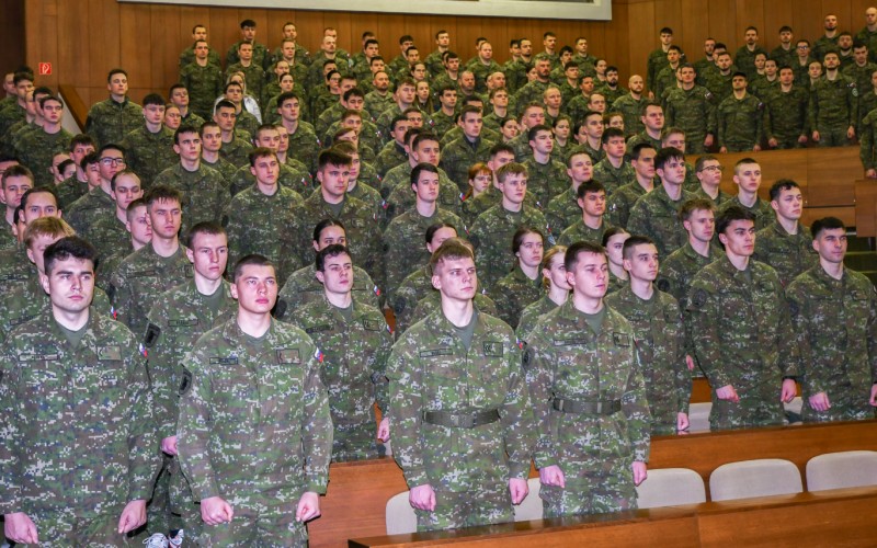 Slávnostné zhromaždenie profesionálnych vojakov a zamestnancov AOS pri príležitosti otvorenia letného semestra akademického roka 2025/2026, 03. 03. 2026