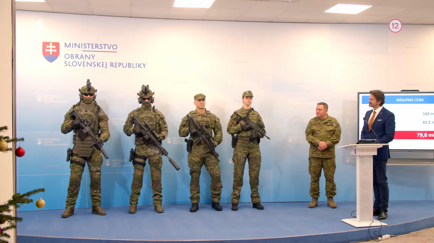 Nové poľné uniformy