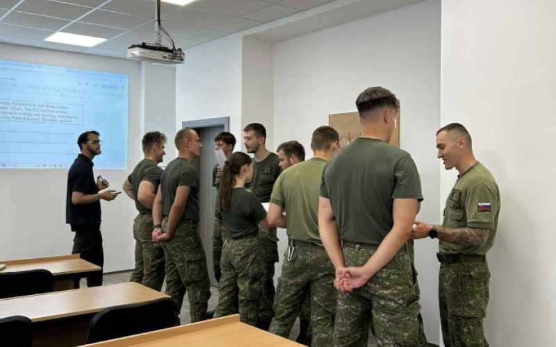 Návšteva zahraničného lektora Kevina