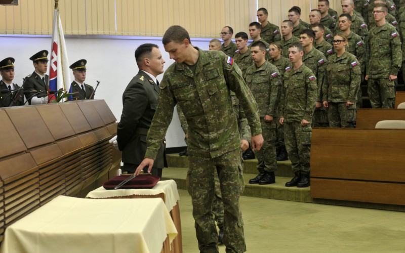 Imatrikulácia študentov otvorila nový akademický rok na Akadémii ozbrojených síl