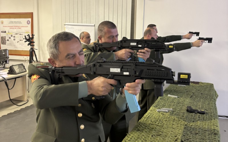 Návšteva arménskej delegácie na AOS