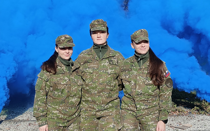 Výzbrojárky sa zúčastnili praktických ukážok činnosti EOD