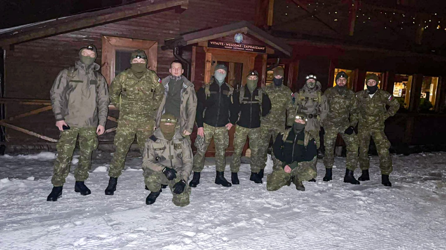 Spojený výcvik v prežití a špeciálnej telesnej príprave v zimných podmienkach