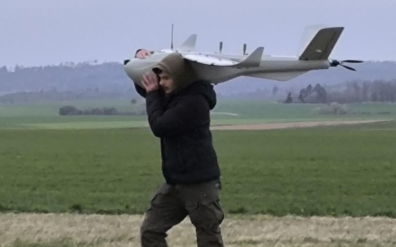 Študenti KtE na EUDIS Defence Hackathon