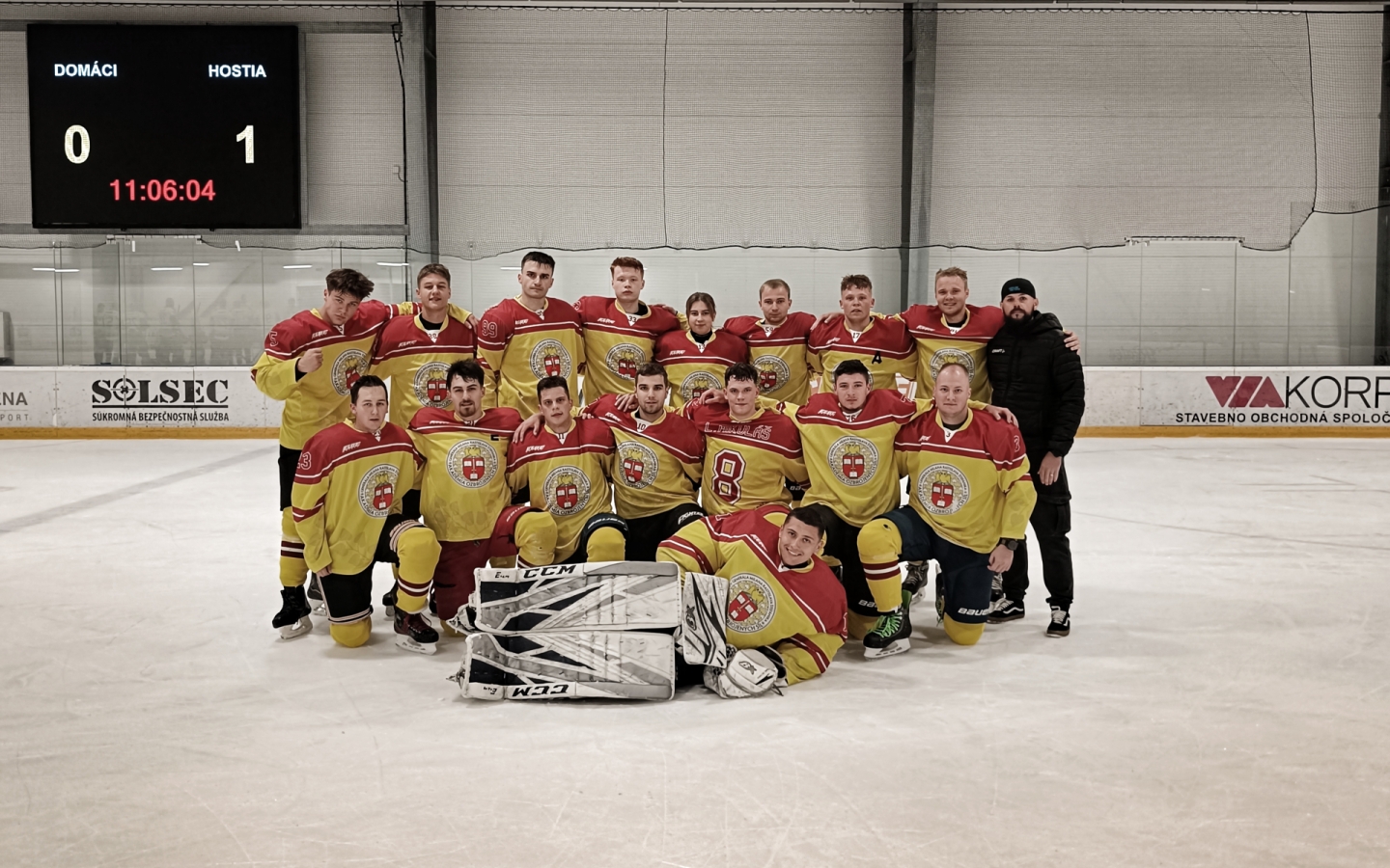 Striebro našich hokejistov na FIGHTER CUP 2026