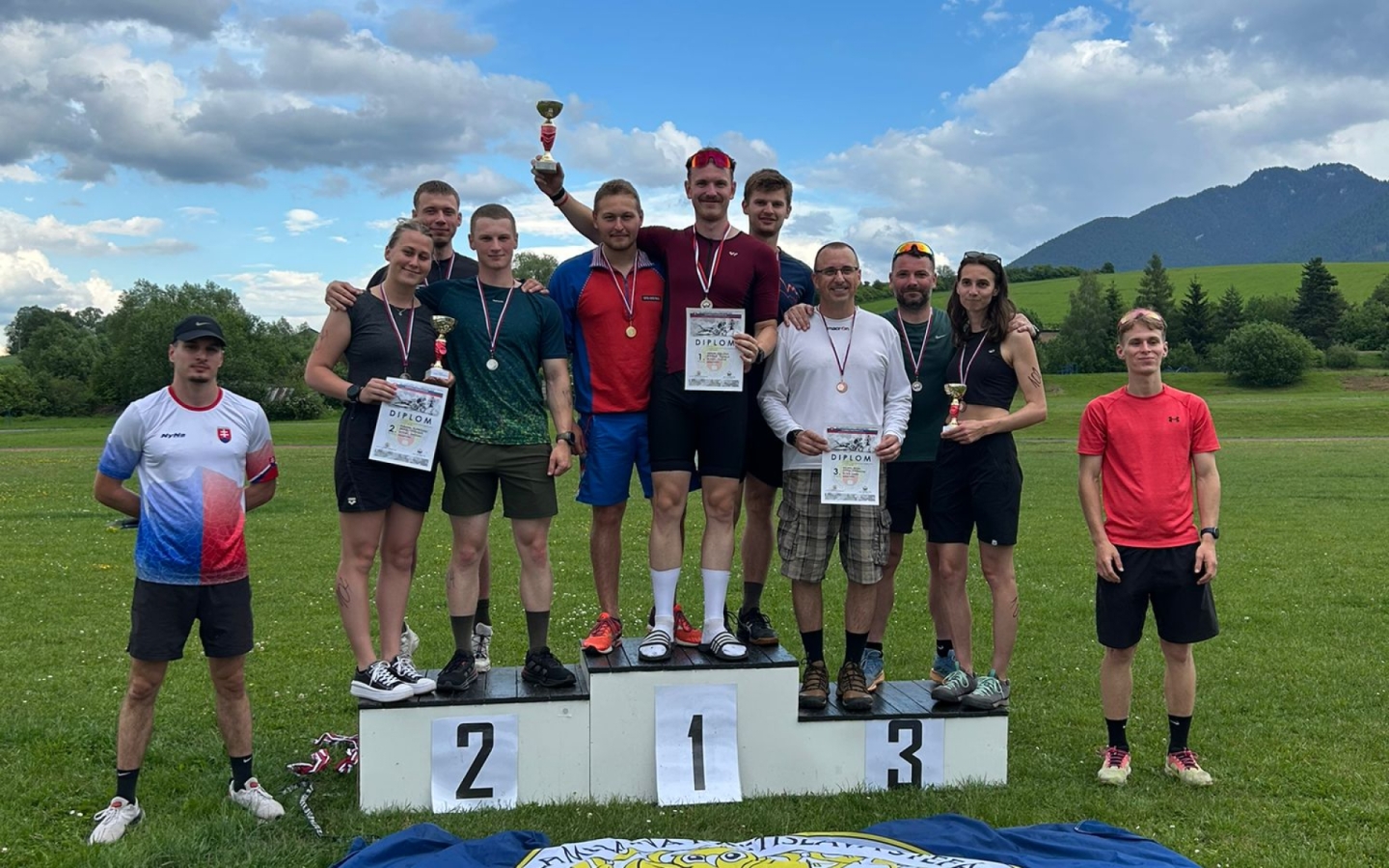 Majstrovstvá AOS v triatlone
