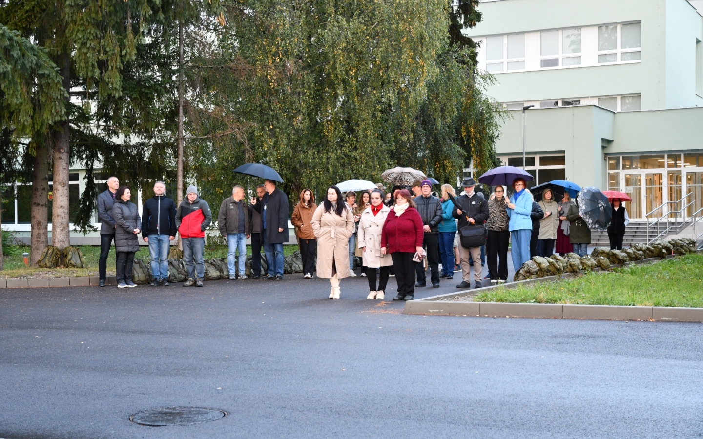 Deň ozbrojených síl sme si pripomenuli slávnostným nástupom