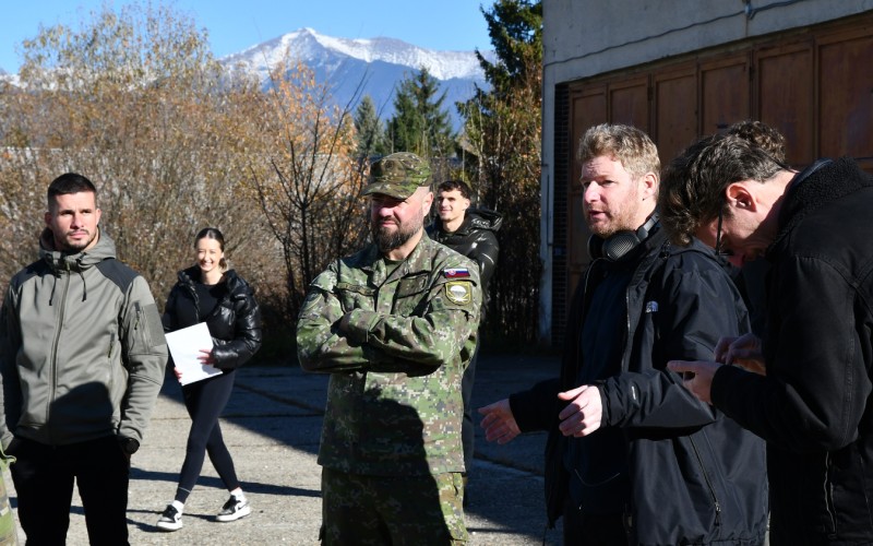 Nakrúcanie televíznej relácie Ľavou zadnou na AOS                    6. 11. 2025