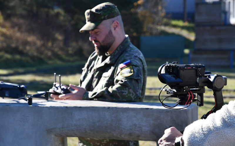 Nakrúcanie televíznej relácie Ľavou zadnou na AOS                    6. 11. 2025