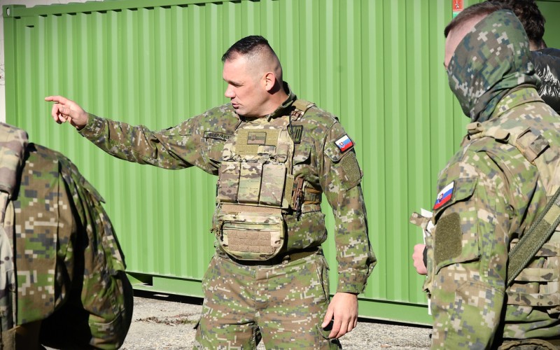 Nakrúcanie televíznej relácie Ľavou zadnou na AOS                    6. 11. 2025