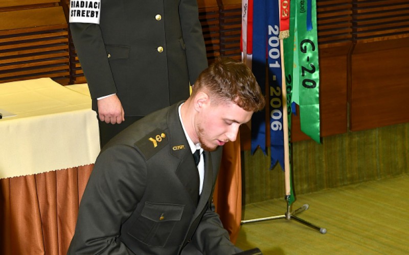 Prijímanie nových učňov do Cechu delostreleckého 4. 12. 2025