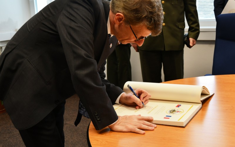 Francúzska delegácia na pôde AOS, 17.02.2026