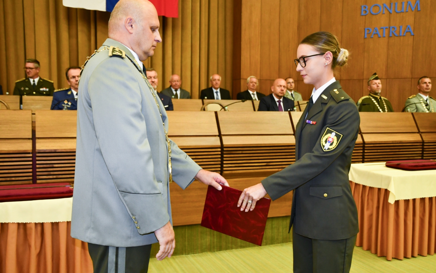 Slávnostná promócia kadetov AOS, 03. 07. 2026